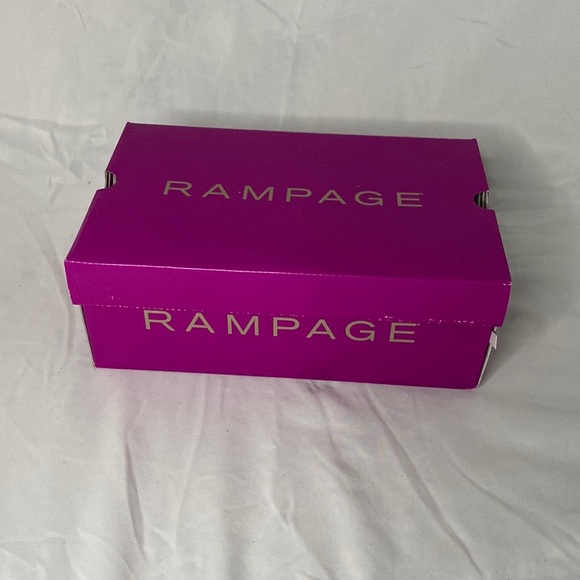 NIB Rampage silver heels - Picture 3 of 9